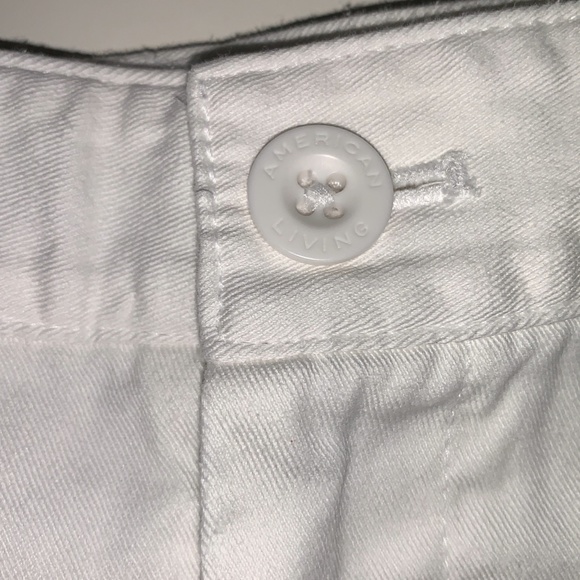 American Living // White Bermuda Shorts - Picture 4 of 5